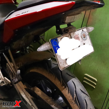 Motorrad Reflektor hinten rot mit T-Halter 94x27,5mm Rückstrahler E-Prüfzeichen